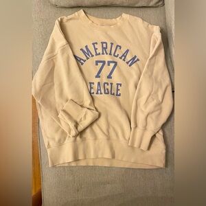 New without tags. American eagle crewneck sweatshirt. Size small